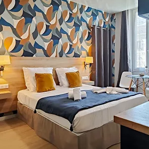 apparthotel-ajoupa.fr-provencehotel.com/